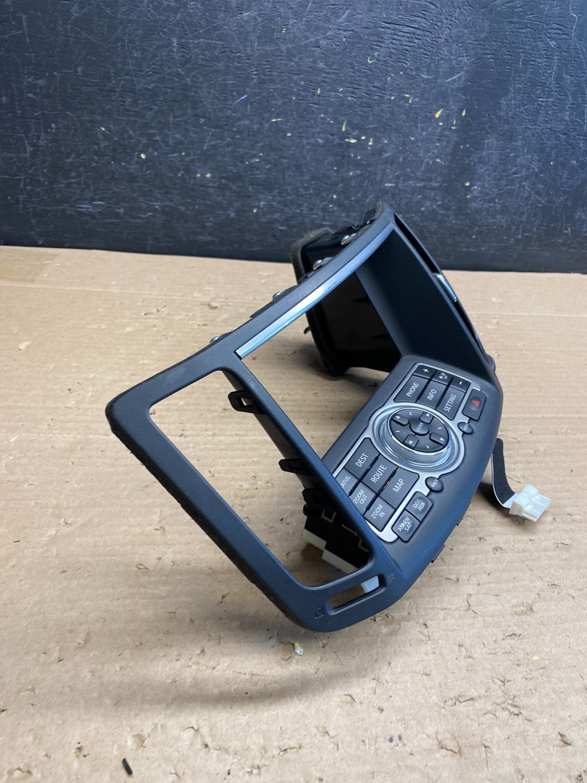 2007 - 2015 Infiniti G35 G37 Radio Player Screen Panel Bezel AG6470 DG1