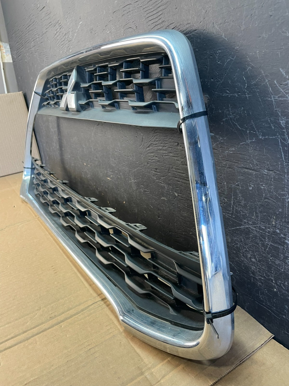 2013-2015 Mitsubishi Outlander Front Upper Lower Set Grille ac5434 DG1