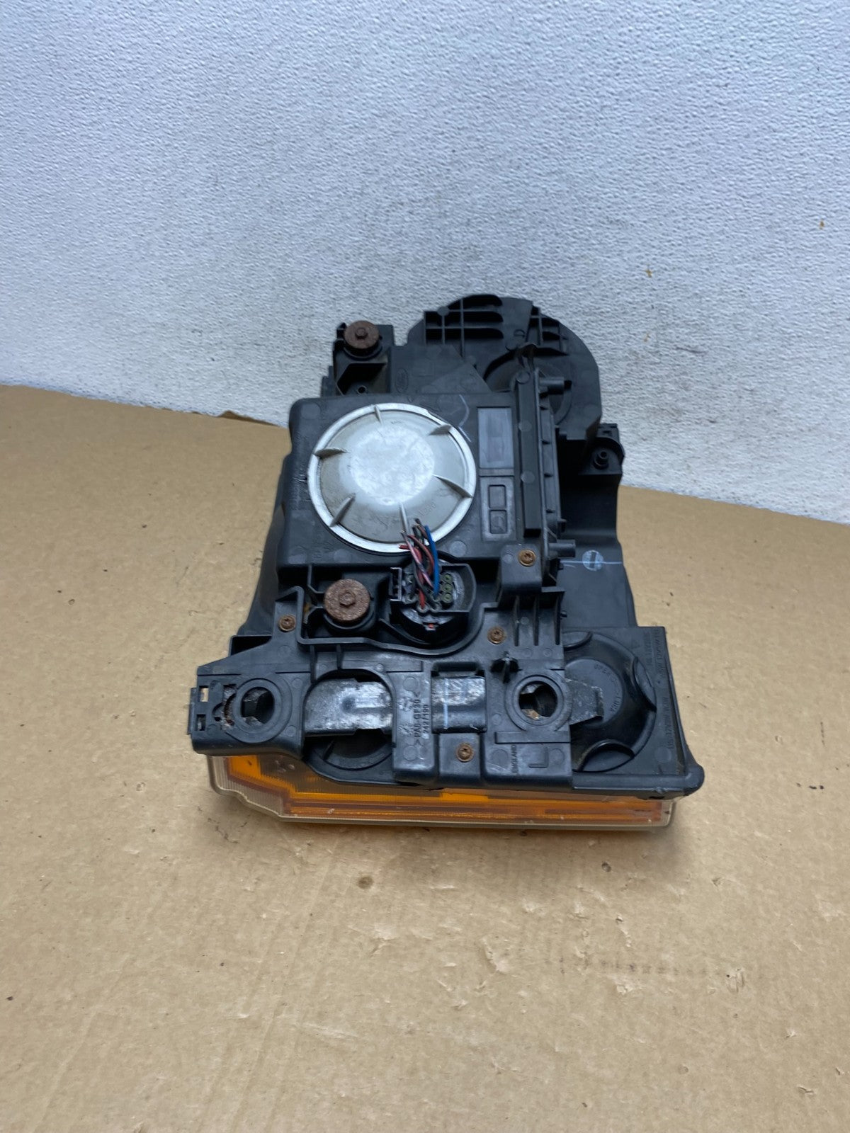 2005 - 2009 Land Rover Lr3 Left Driver LH Side Halogen Headlight AF7369 DW9