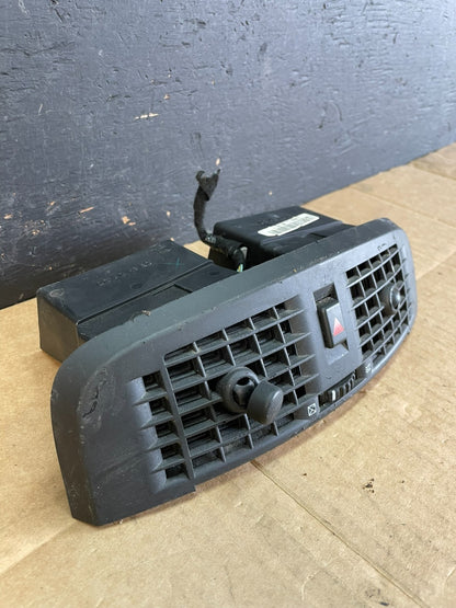 2004 to 2009 Cadillac SRX Front Center Dash A/C Air Vent AC5218 DG1