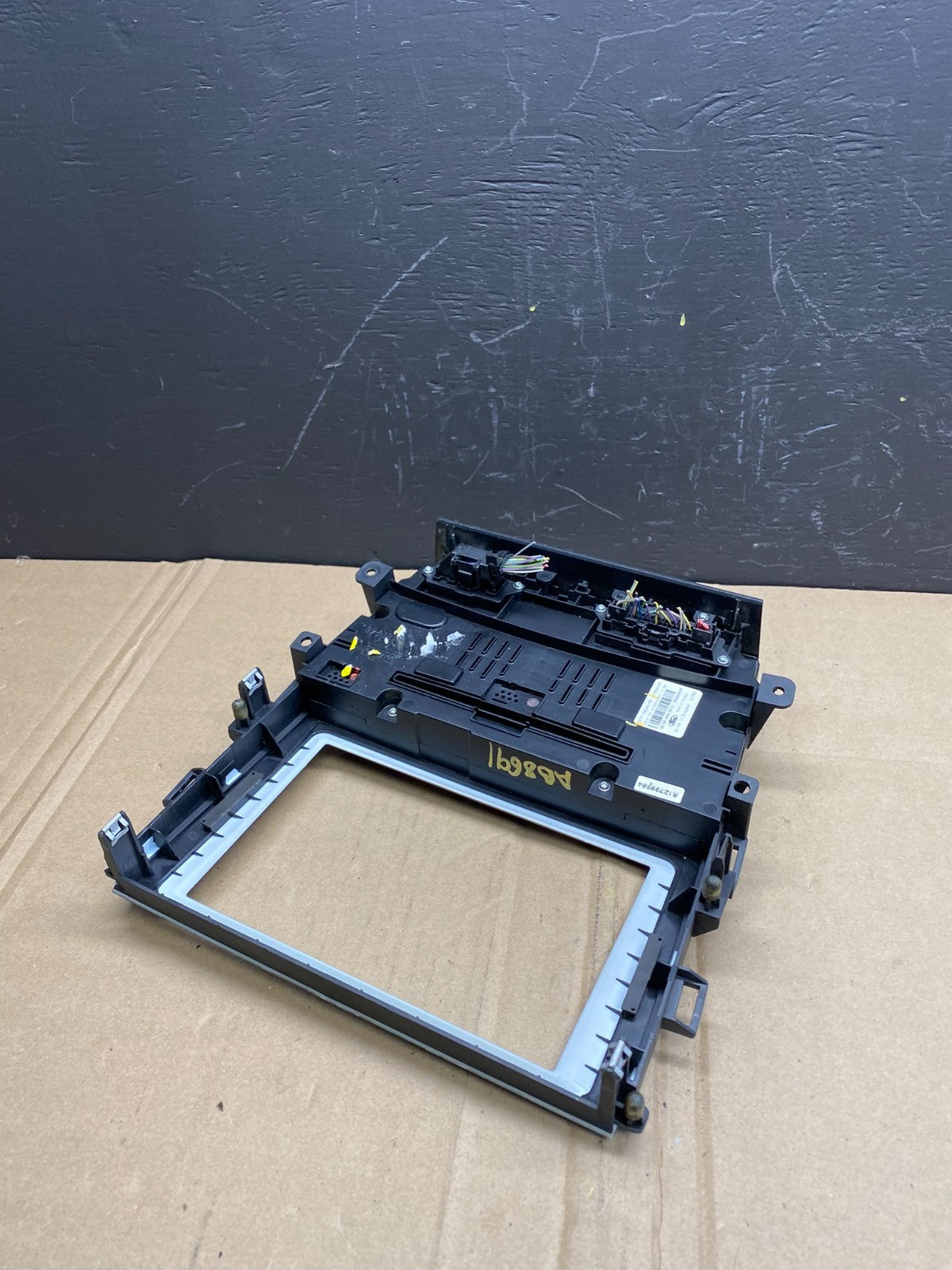 2014 - 2015 Ford Fusion Center Radio CD Player Sony Climate Control OE AB8691 DG3