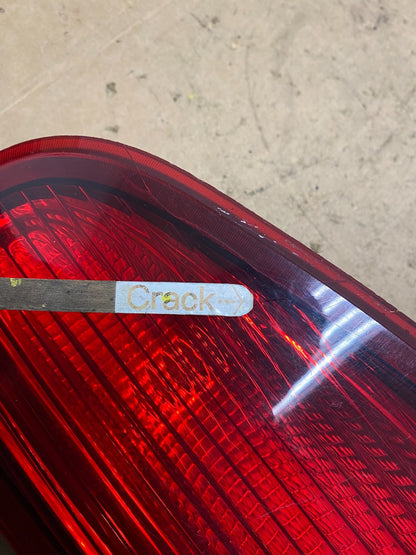 2003 to 2006 Lincoln Navigator Inner Tail Light OEM X7114 PS5