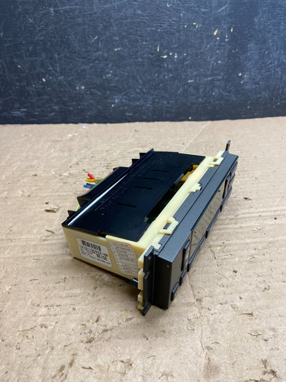 1998 to 2002 Lincoln Town Car Climate Control Panel AF2353 DG1