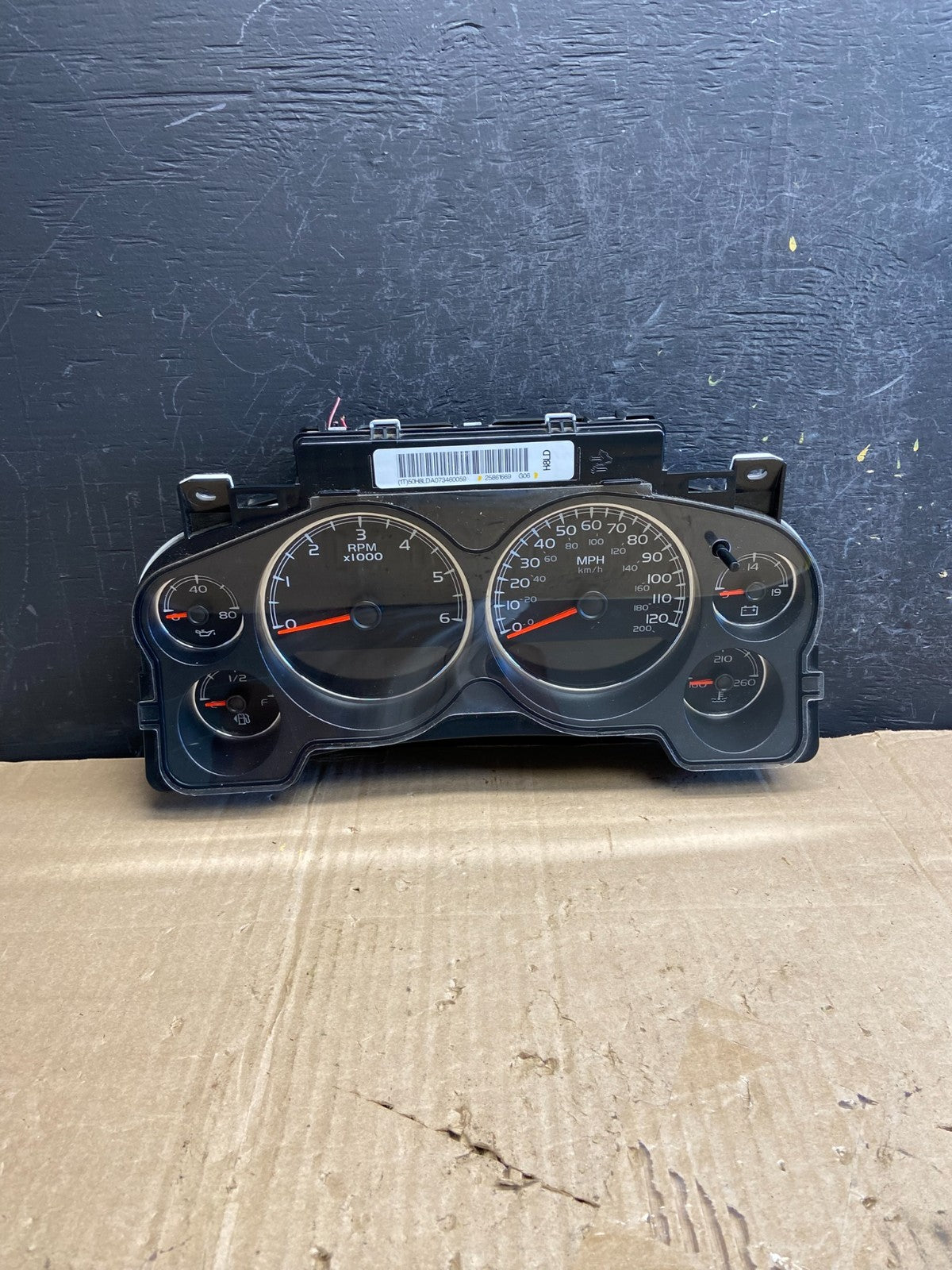2008 to 2009 GMC Yukon Denali Cluster Gauge Speedometer ae1869 DG0