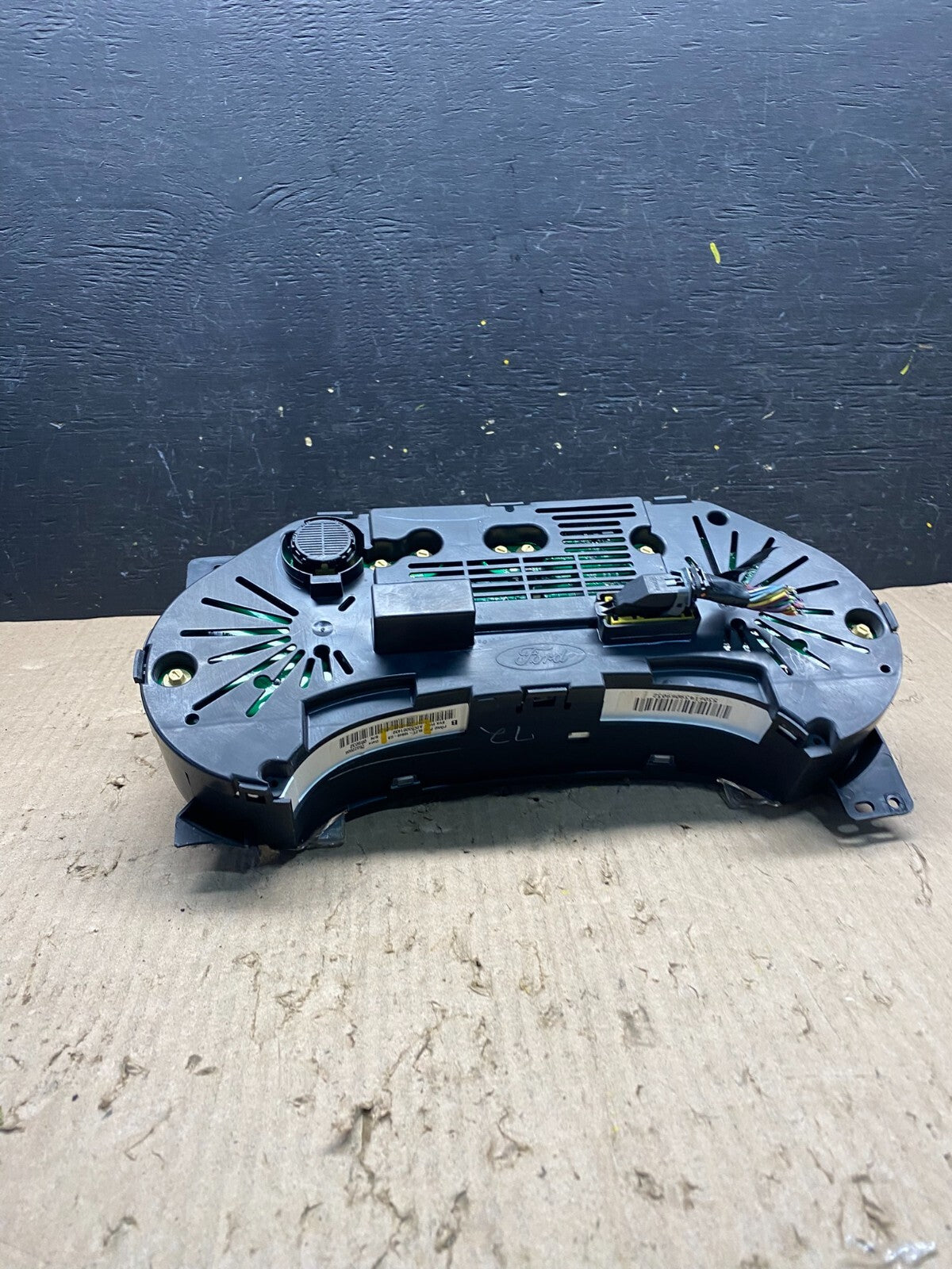 2006 to 2010 Ford Explorer Speedometer Cluster Gauge N2667 PS6
