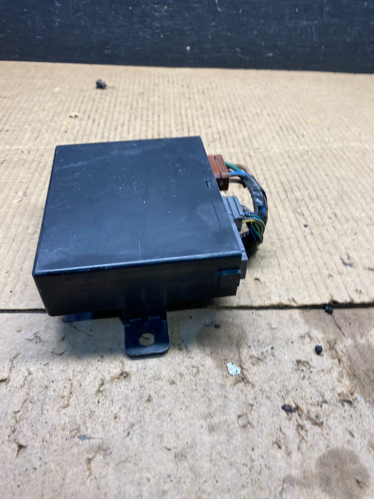 2005 - 2010 Honda Odyssey Rear Right Passenger Sliding Door Module M4411 DG4
