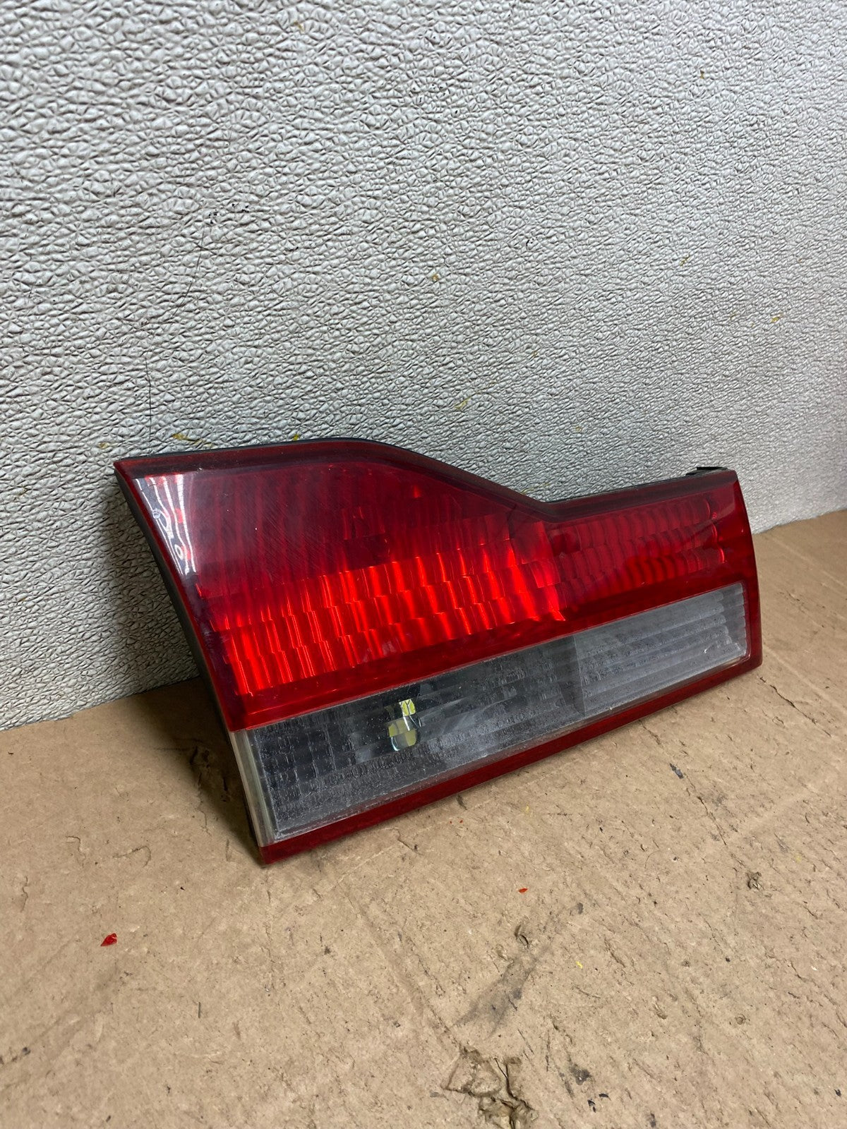 2001 to 2002 Honda Accord Left Driver LH Side Inner Tail Light OEM W2725 DW2
