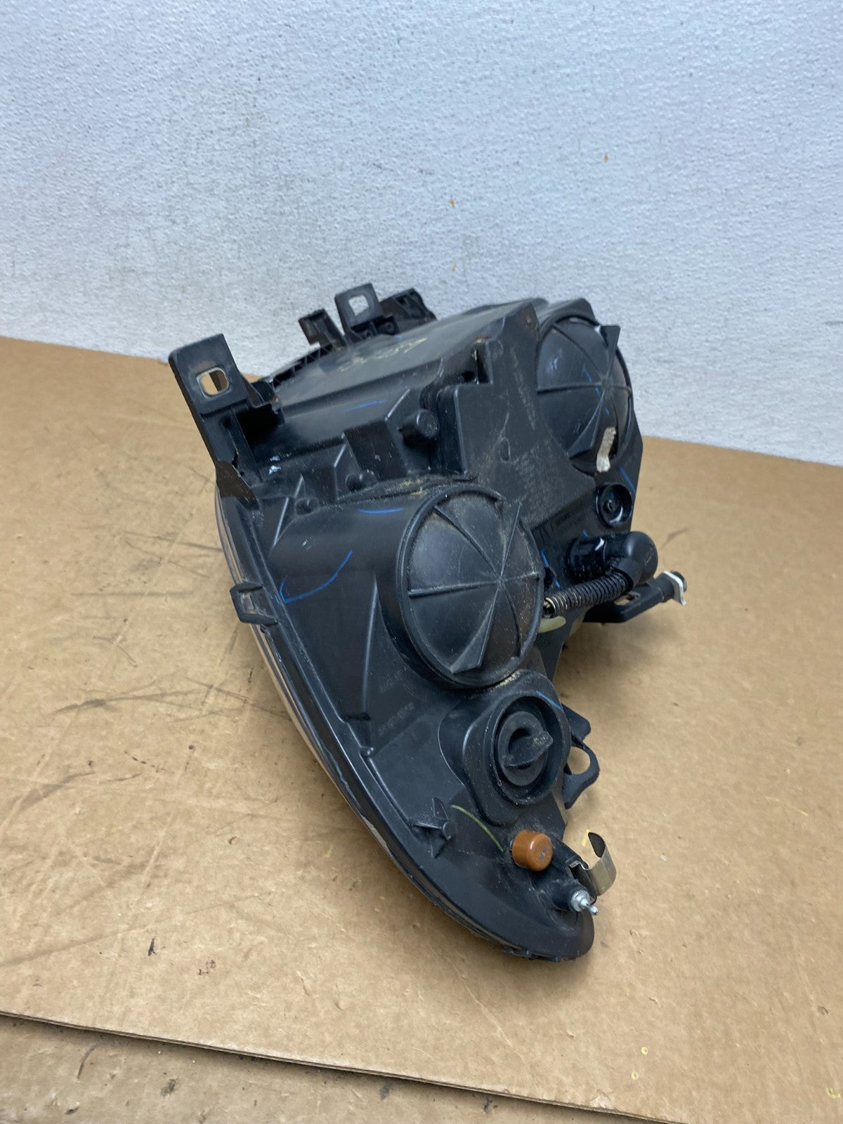 2014 - 2020 Dodge Ram Promaster Right Passenger RH Halogen Headlight AD6289 DW6