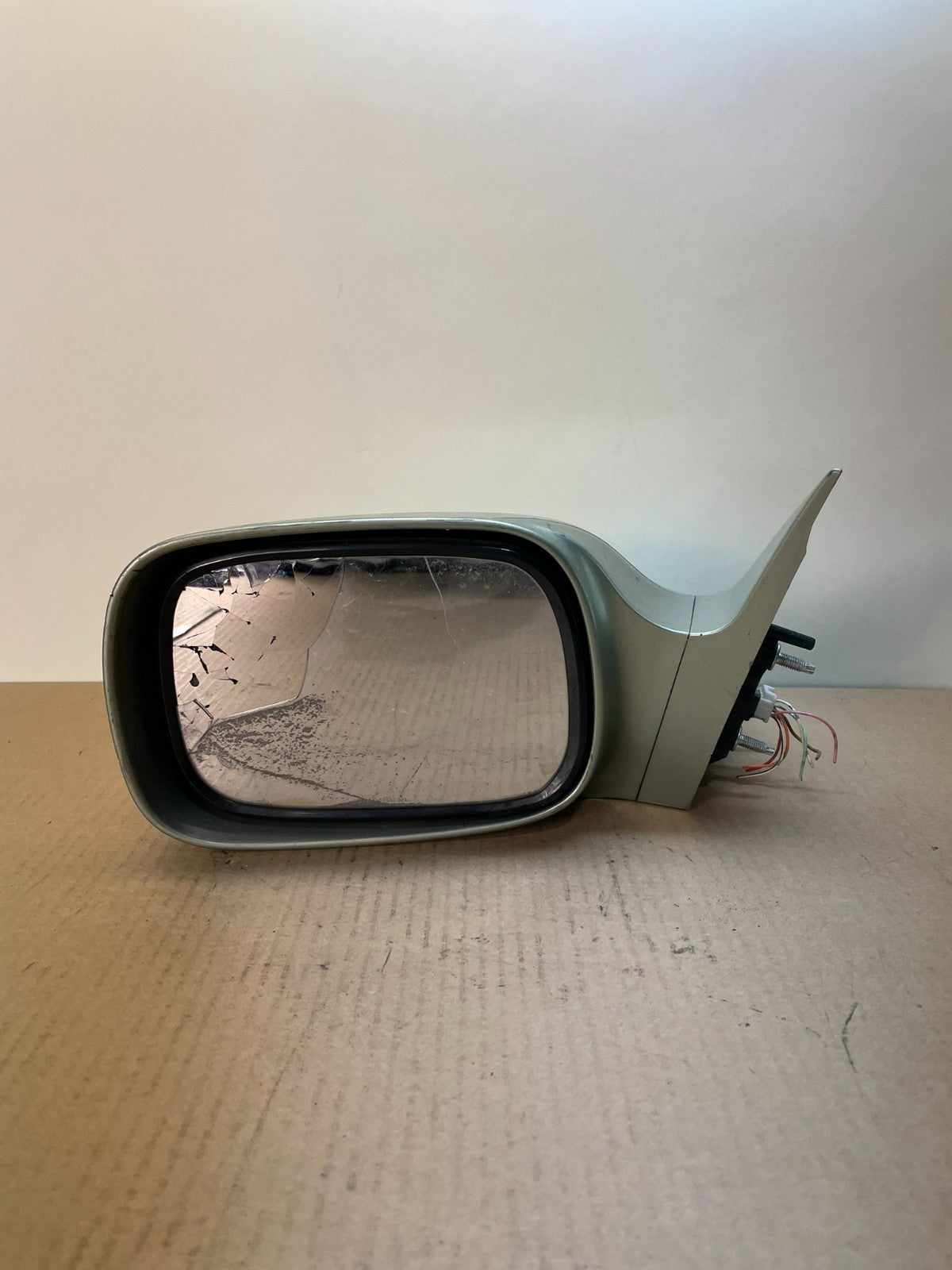 2005 - 2010 Toyota Avalon Left Driver LH View Door Mirror AI4024 DG8