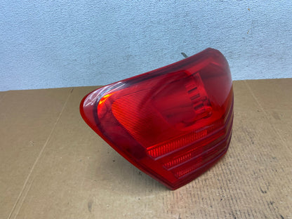 2008 to 2015 Nissan Rogue Left Driver Lh Side Tail Light AD9310 LK2