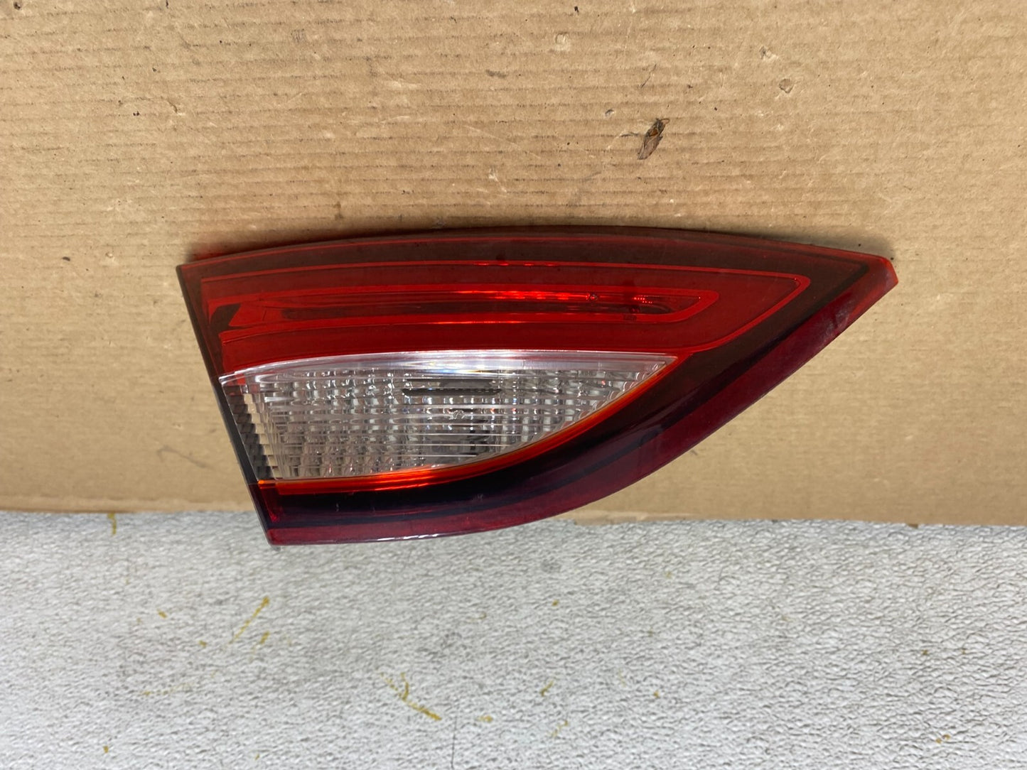 2015 to 2017 Chrysler 200 Sedan Left Driver Side Inner Tail Light Oem N9413 DW0