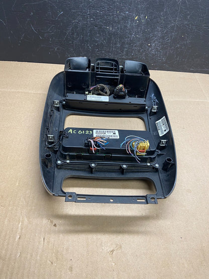 2004-2007 Chrysler Town Country Climate Control Panel Center Dash Trim AC6123 DG4