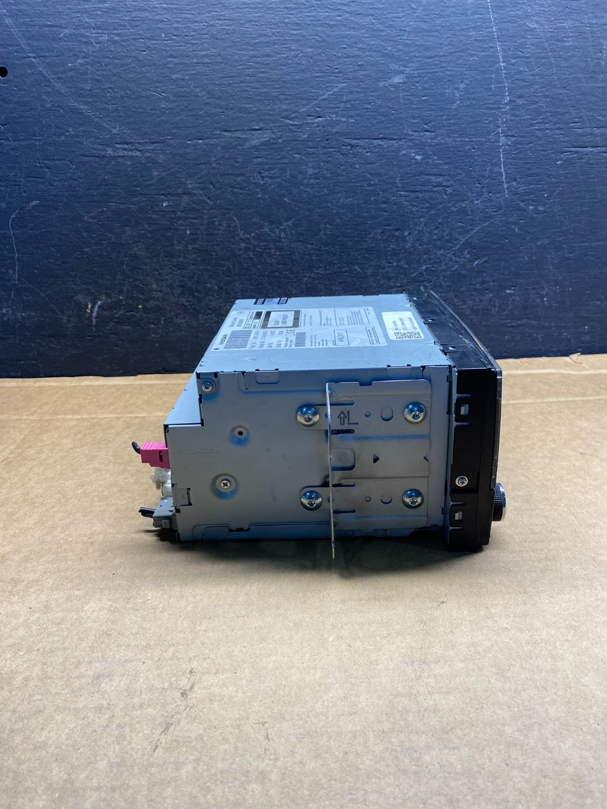 2017 to 2019 Nissan Sentra Radio Camera AM/FM Screen Display AD7567 DG2