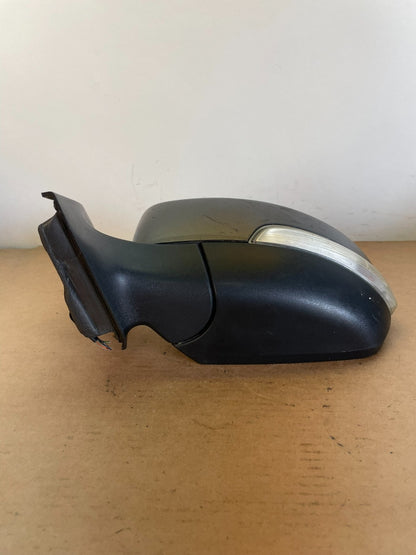 2015 to 2018 Ford Focus Left Driver View Door Turn Signal Mirror AG0671 DW3