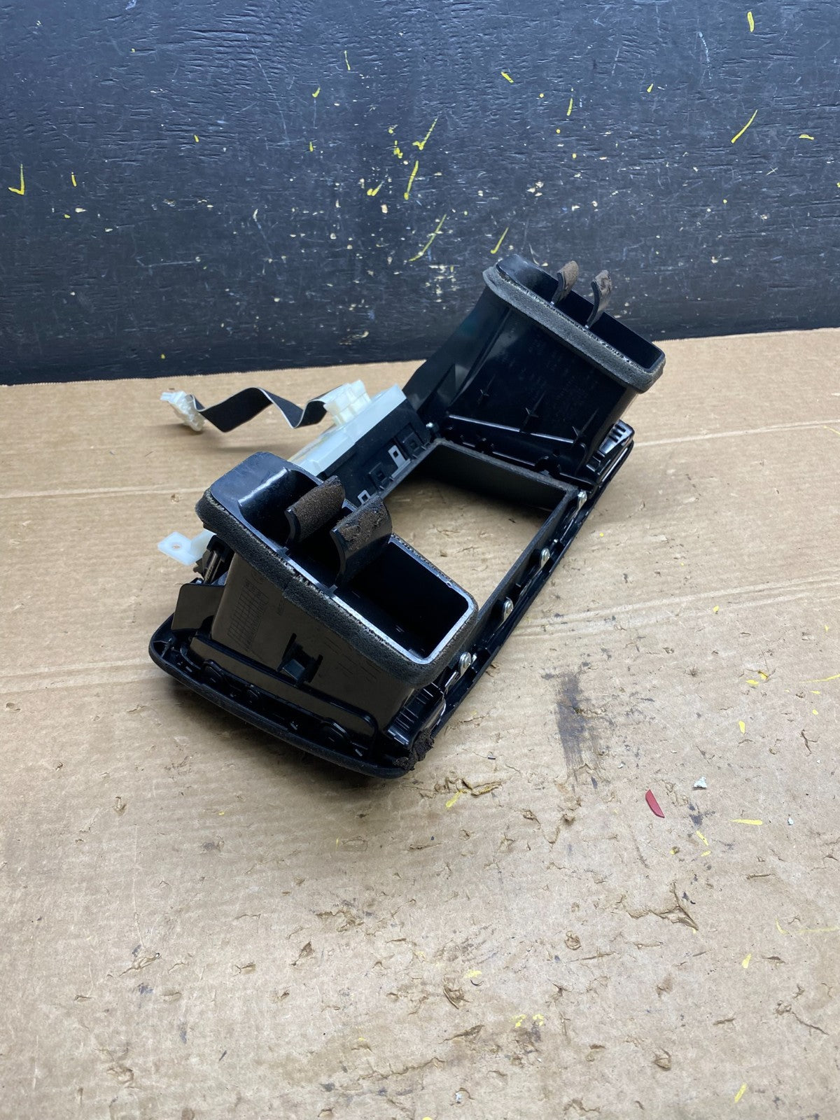 2007 - 2015 Infiniti G35 G37 Radio Player Screen Panel Bezel W9722 DG4