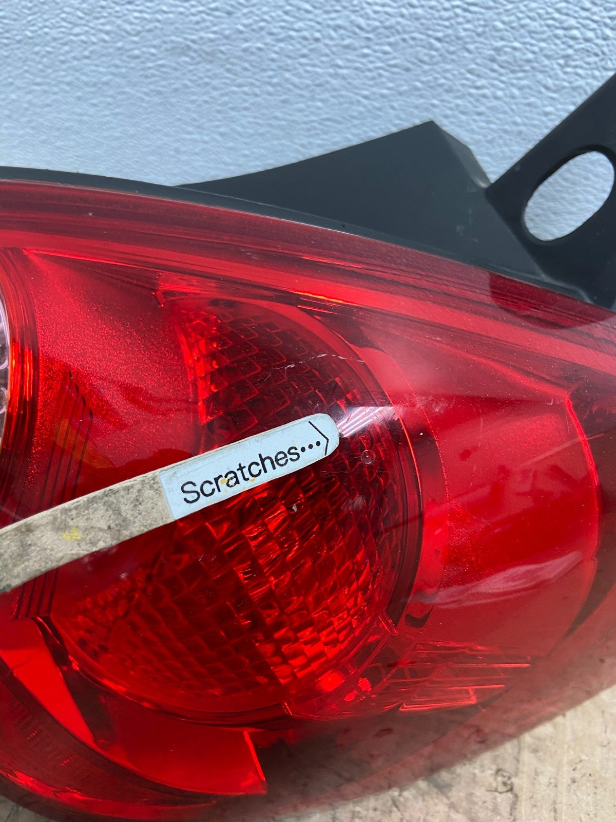 2007 - 2012 Nissan Versa Hatchback Right Passenger Side Tail Light AB8487 DW3