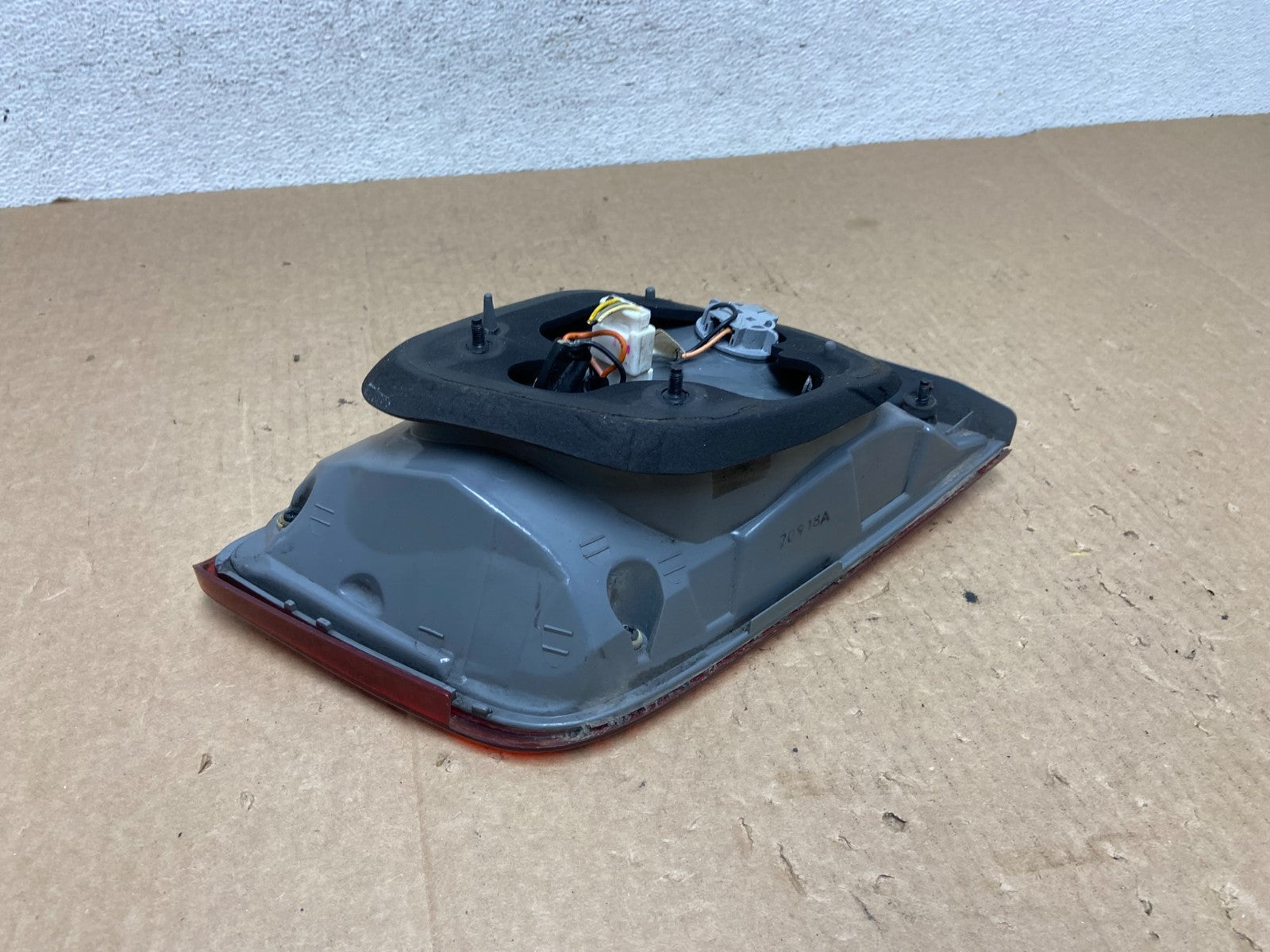2006-2008 Kia Optima Right Passenger Rh Side Inner Tail Light AF9694 DG4