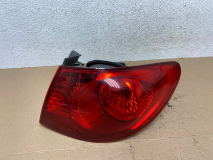 2007 to 2010 Hyundai Elantra Sedan Right Passenger Side Tail Light AF4444 LK0