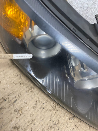 2011 to 2013 Kia Sorento Right Passenger RH Side Headlight Halogen AF7259 DW3