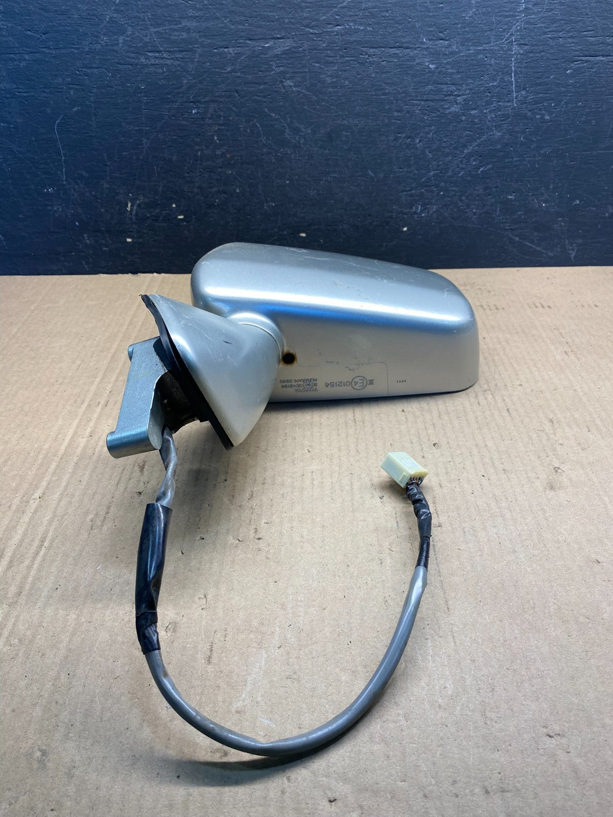 1999 to 2003 Lexus RX300 Left Driver LH Side View Door Mirror AE6323 DW2