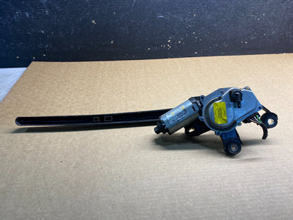 2007 to 2015 Audi Q7 Rear Windshield Washer Wiper Motor Z9030 DG5