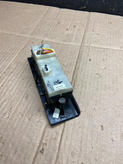 2005 to 2007 Nissan Pathfinder Drivers Side Left Master Window Switch AA4810 DG6