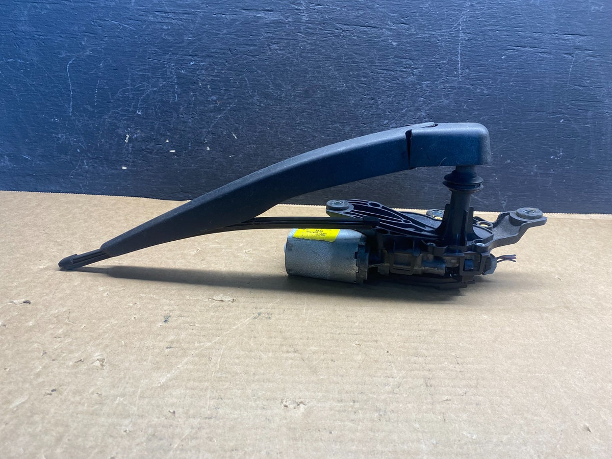 2011 to 2019 Ford Explorer Rear Windshield Wiper Motor AF6600 DG3