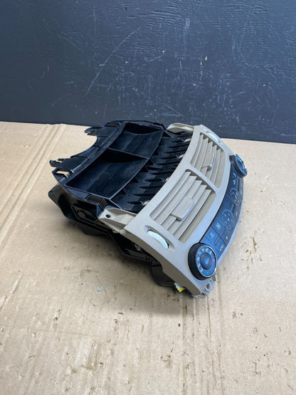2003-2006 Mercedes W211 E320 E500 Climate Control A/C Heater Air Vent AB8968 DG1