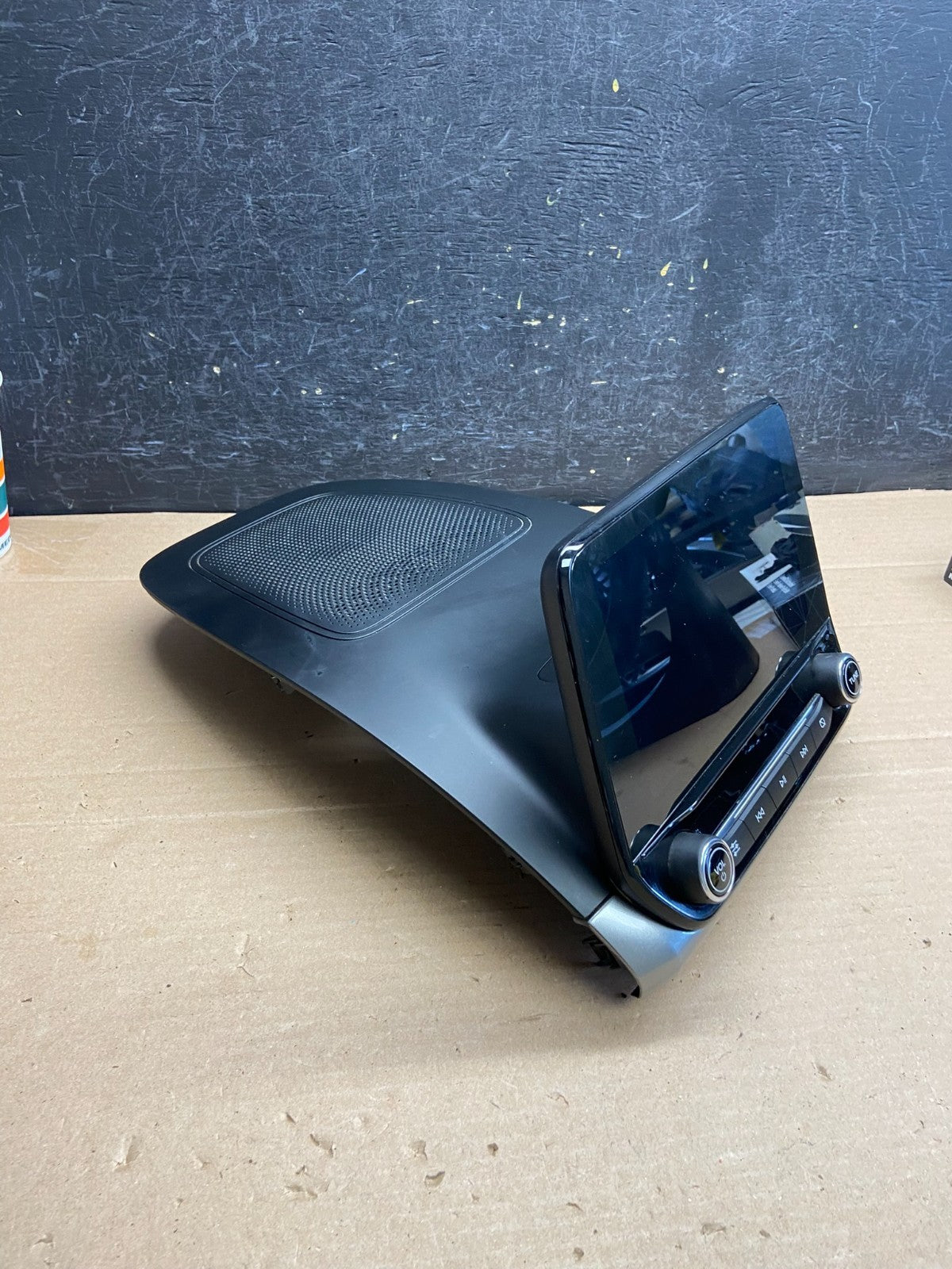 2018 to 2019 Ford Ecosport Radio 6.5" Display Screen AG51491