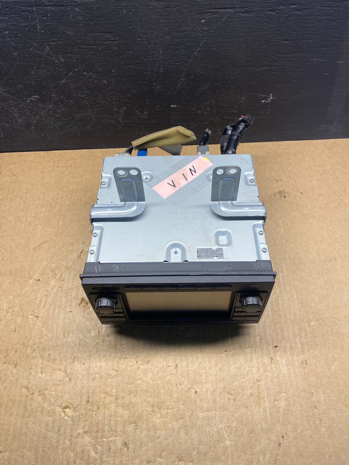 2011 to 2012 Nissan Rogue AM FM Radio CD Player Screen Receiver AC7126 DG4