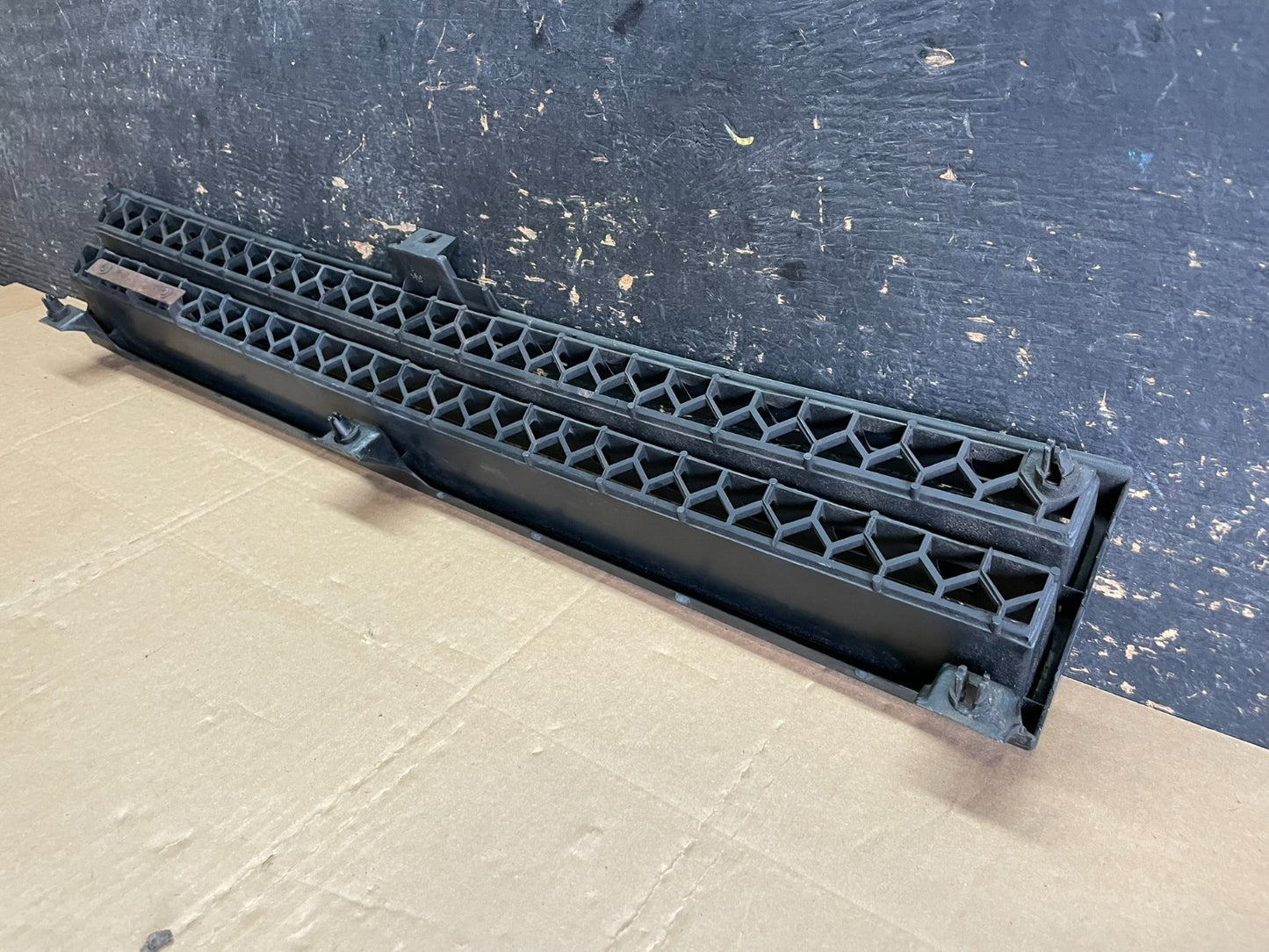 1982 to 1983 Toyota Celica Front Grille Grill OEM AA88236