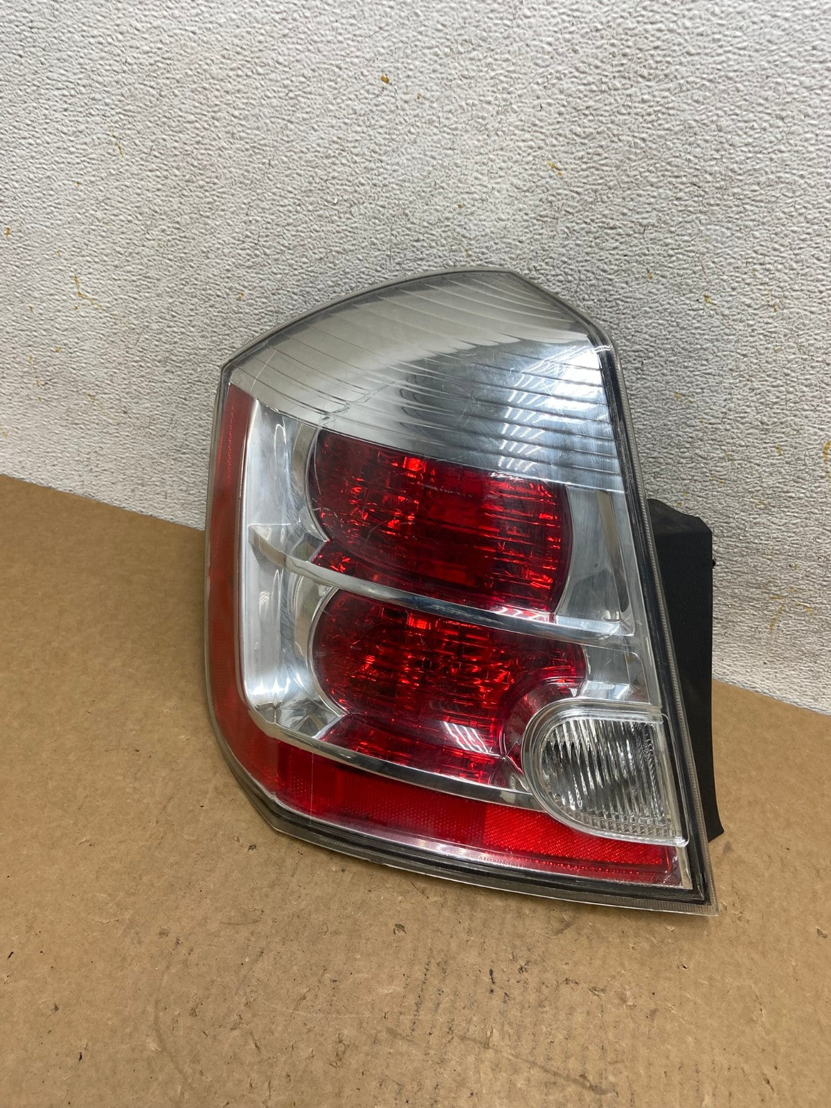 2007 to 2012 Nissan Sentra Left Driver LH Side Tail Light AI3397 LK0