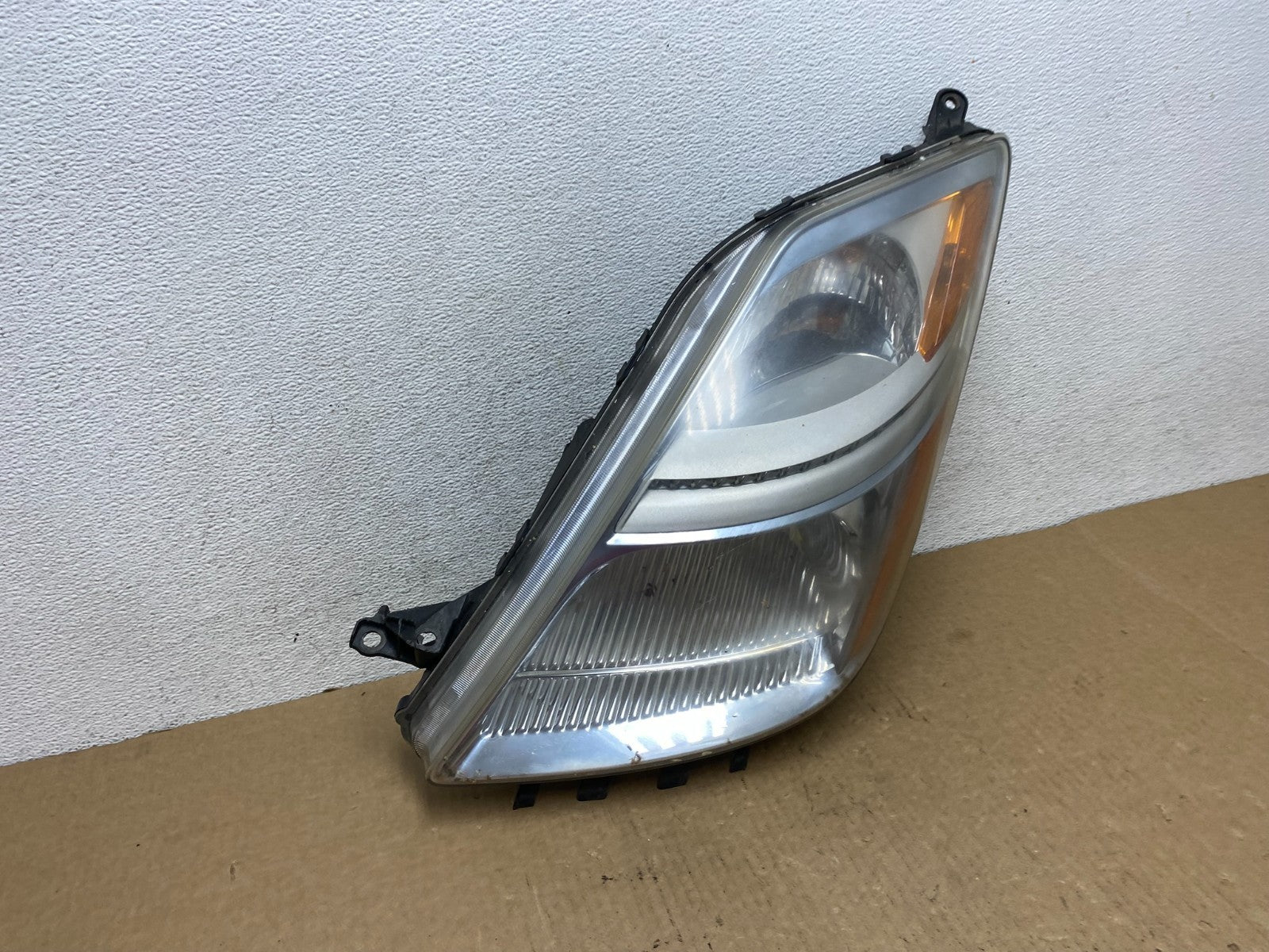2006-2009 Toyota Prius Left Driver LH Side Blue Headlight Halogen AF9662 DW2