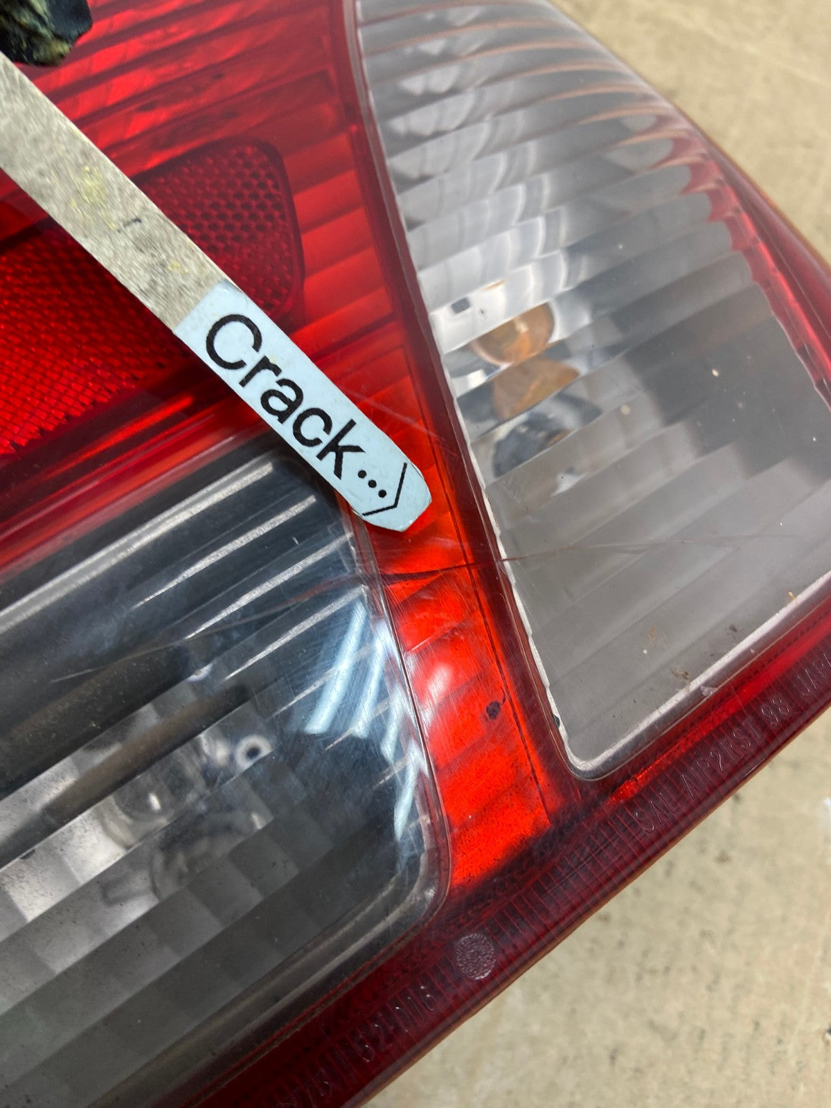2000 to 2002 Toyota Echo Right Passenger RH Side Tail Light AD6247 LK4