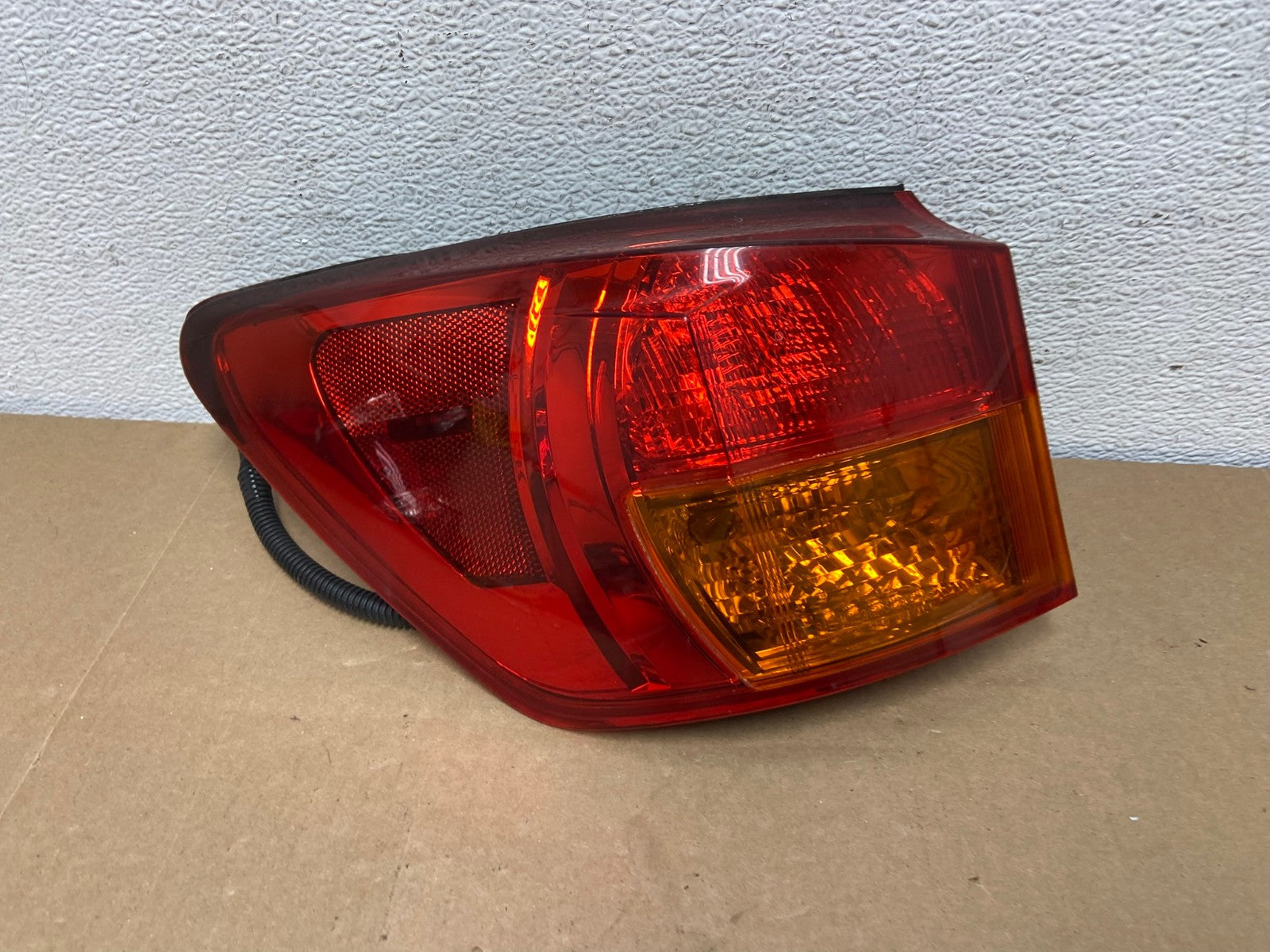 2009 - 2010 Lexus Is250 Is350 Left Driver LH Side Tail Light AC5613 LK0