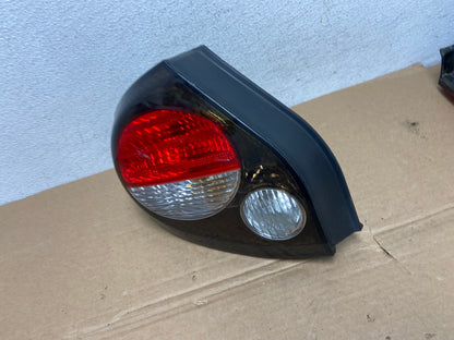 2000 to 2001 Nissan Maxima Left Driver Lh Side Tail Light AD3809 LK1