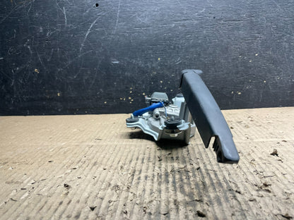 2013 - 2017 Hyundai Elantra GT Rear Glass Windshield Wiper Motor U9172 DG2