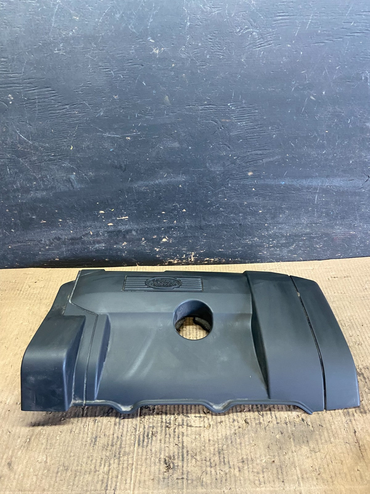 2008 - 2012 Land Rover LR2 3.2L Engine Motor Top Cover Trim Panel R7149 DG1