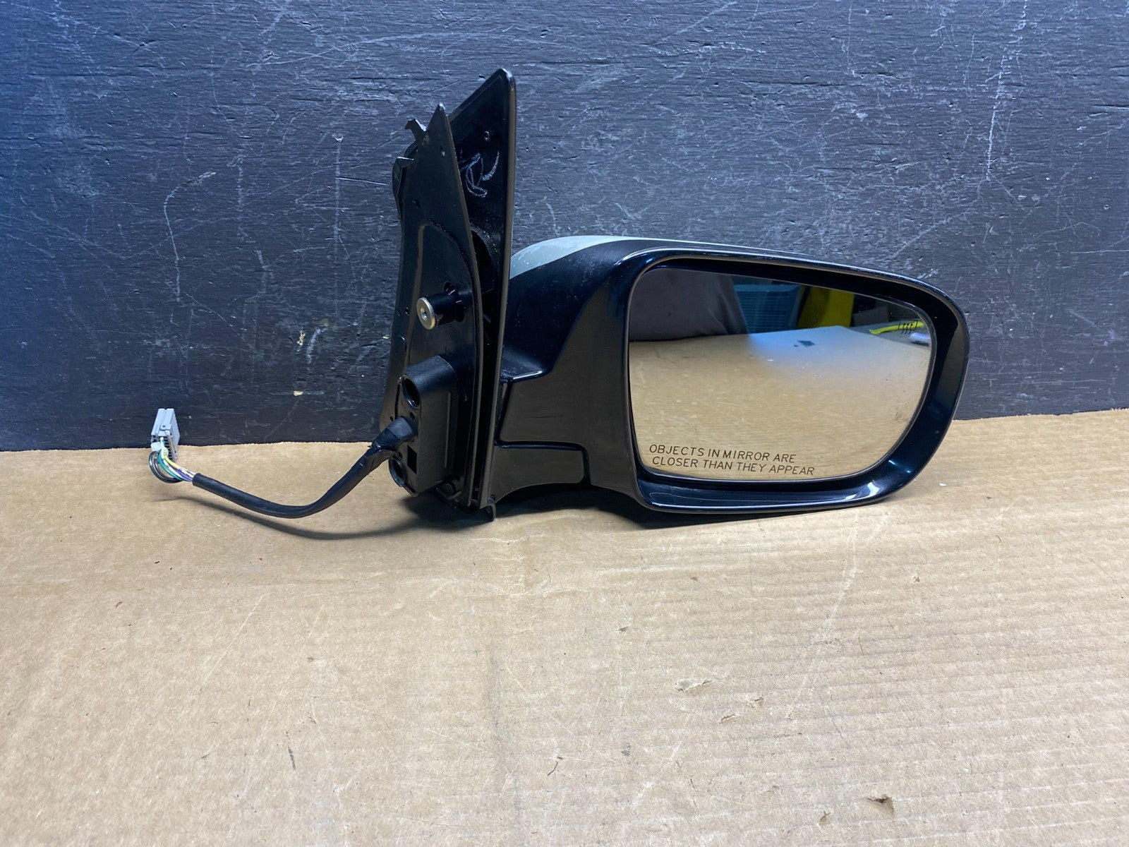 2006 to 2007 Subaru B9 Tribeca Right Passenger Door Turn Signal Mirror AD9694 DG2