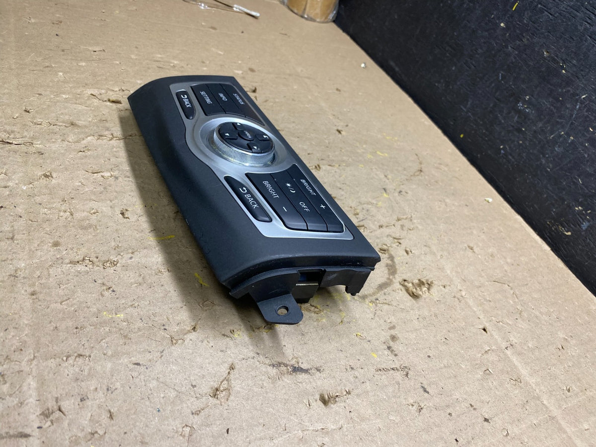 2009-2014 Nissan Murano AM FM Radio CD Control Panel U5245 DG2