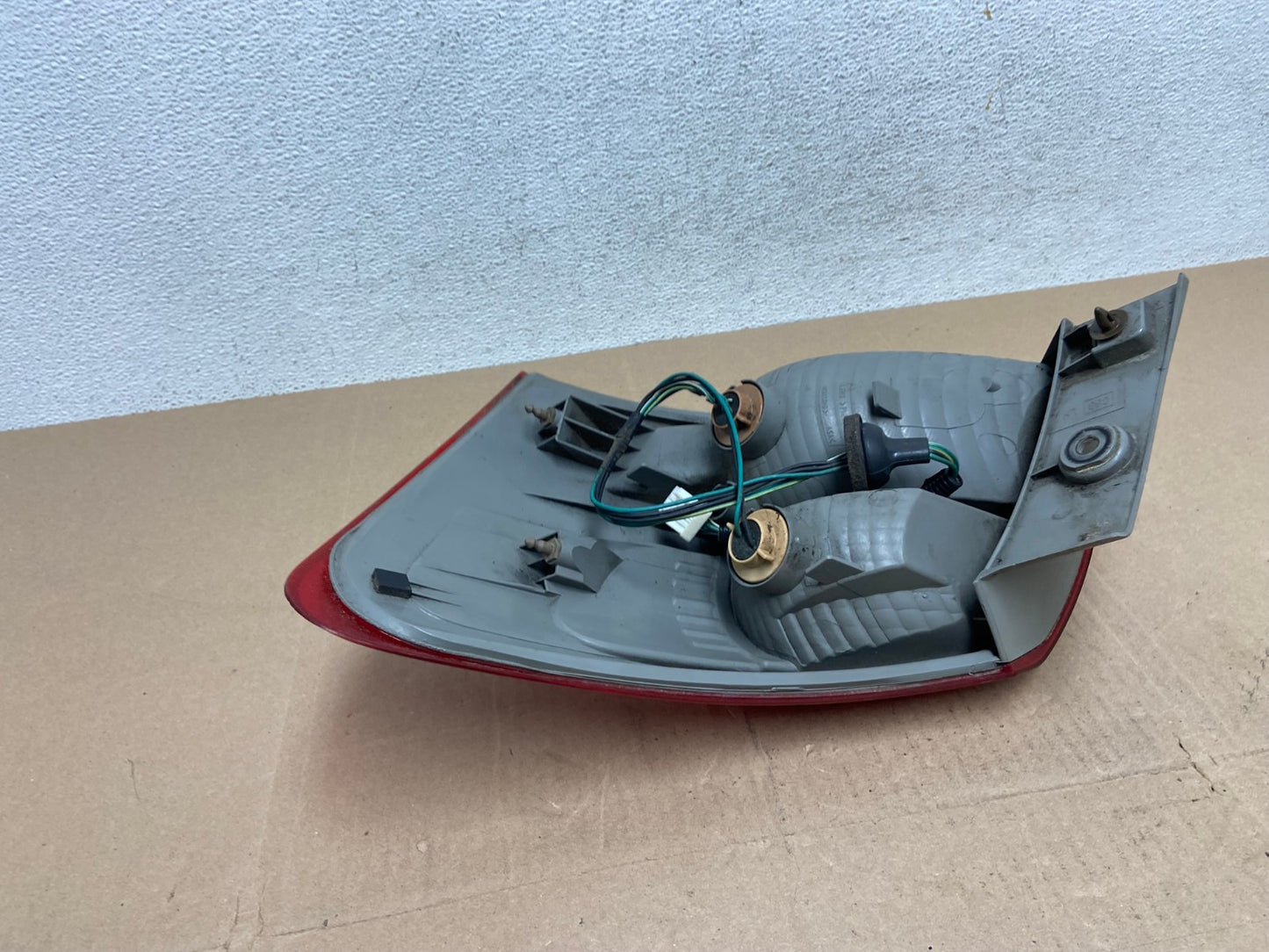2008 to 2015 Nissan Rogue Left Driver Lh Side Tail Light AE6680 LK4