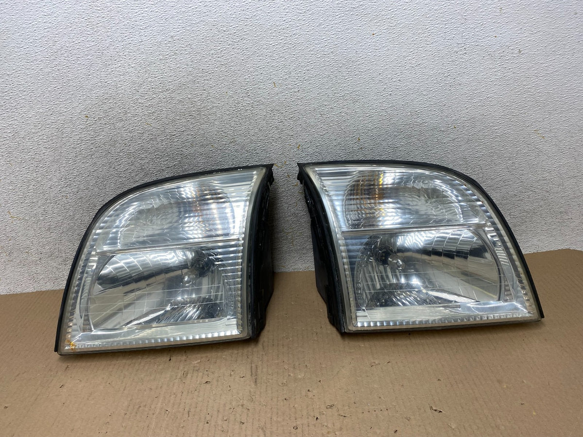 2002-2005 Mercury Mountaineer Left+Right Side Halogen Headlights AJ2543 DW0