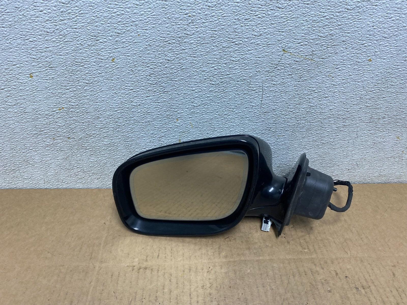 2007-2009 Mercedes E-Class  Left Driver Lh Side Door Mirror Turn Signal L7879 DG7