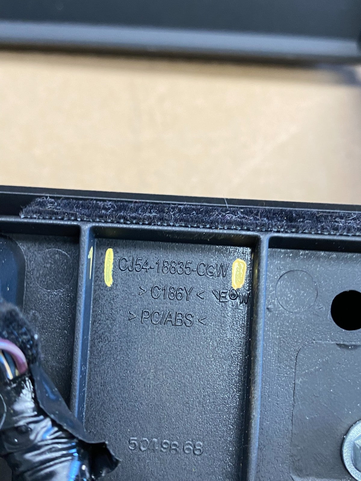 2013 to 2016 Ford Escape Dash Radio Control Panel Bezel cj54-18835 AI2985 DG7