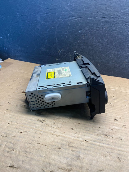 2007 2008 2009 Sprinter 2500 3500 AM FM Radio Single CD Disc Player AD96462