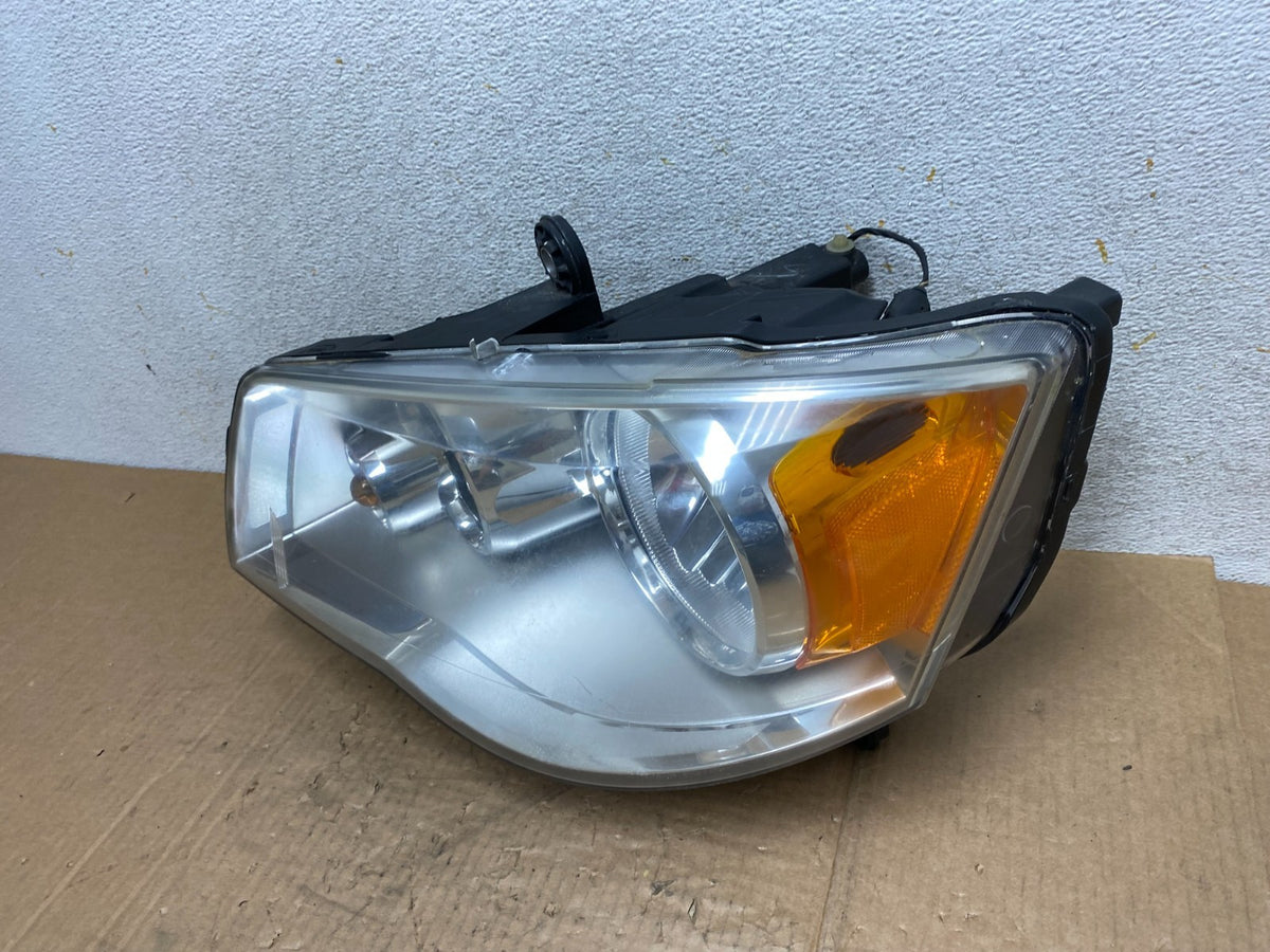 2008 to 2016 Chrysler Town and Country Left Driver Lh Side Headlight AI5462 DW1