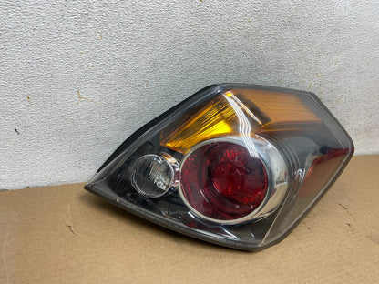 2007 to 2012 Nissan Altima Right Passenger Rh Side Tail Light AH4427 DW1