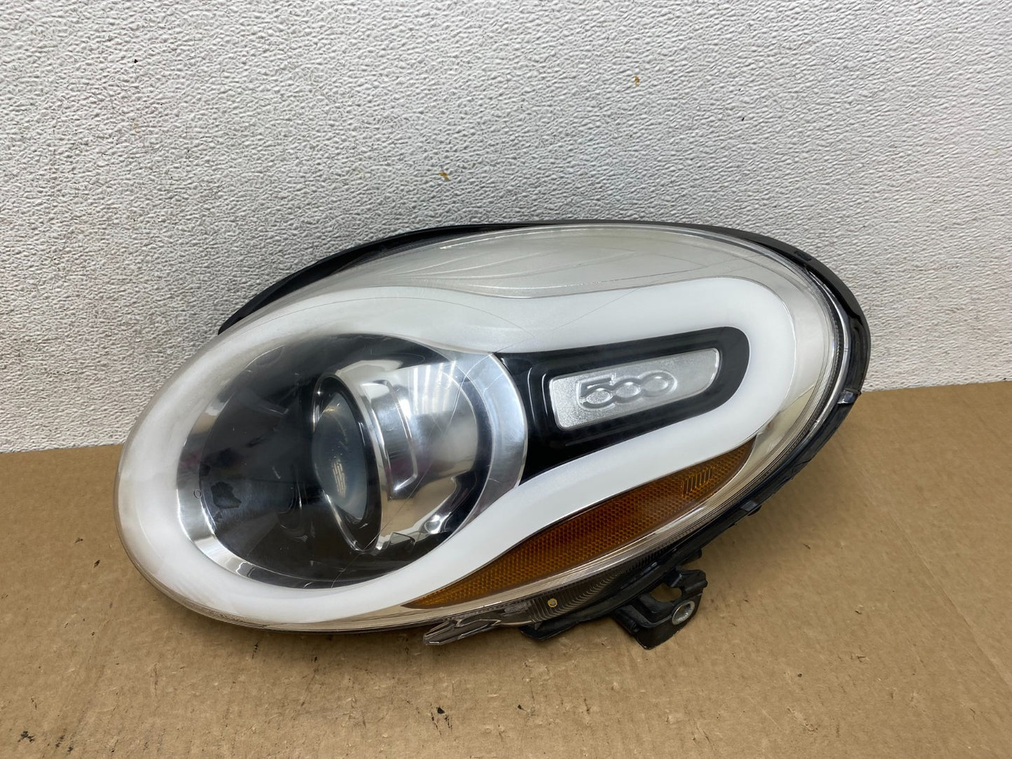 2014 to 2017 Fiat 500L Left Driver LH Side Halogen Headlight AF9770 DG0