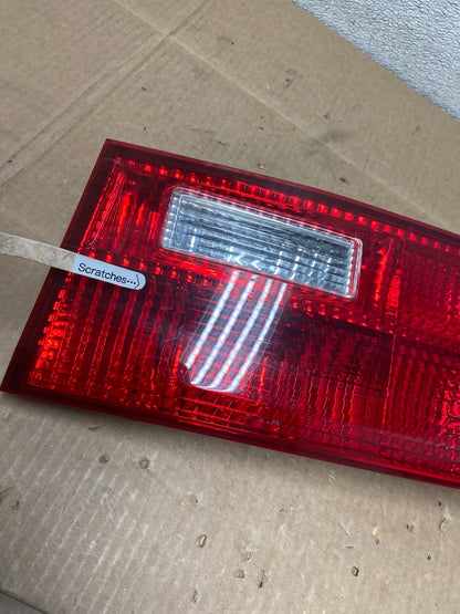 2005 Honda Accord Sedan Right Passenger Inner Tail Light OEM Y8534 DW3