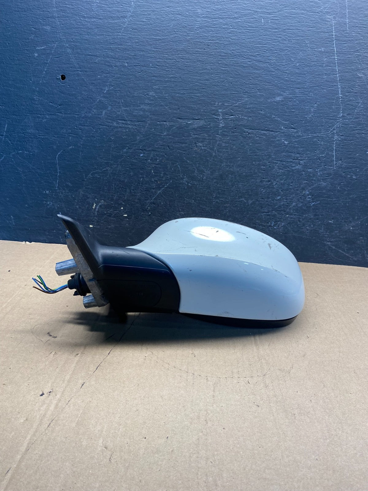 2009 to 2011 BMW 328i 335i Left Driver Lh Side View Door Mirror AE7687 DG3